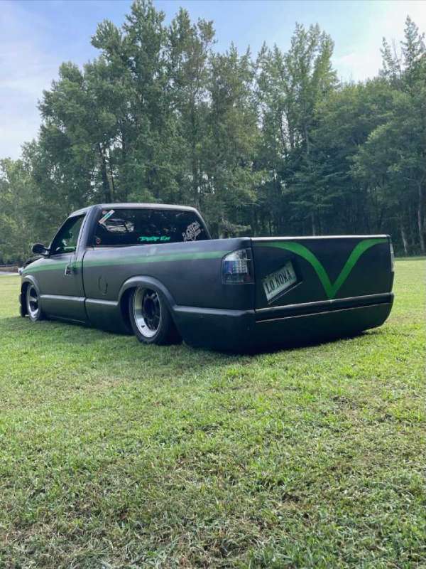 96 GMC Sonoma Longbed Freshly Bagged Full Custom Interior