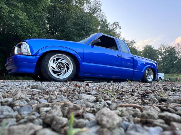 1994 Chevy s10 On Air Ride